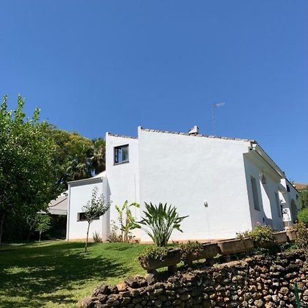 Chalet Con Vistas A Sevilla Gelves Екстериор снимка