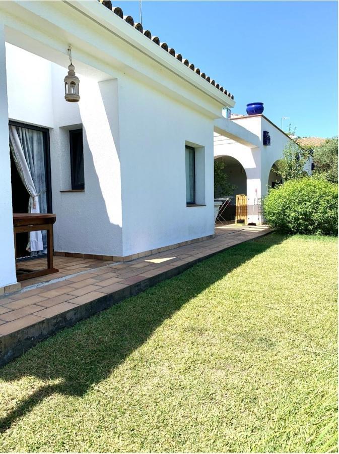 Chalet Con Vistas A Sevilla Gelves Екстериор снимка