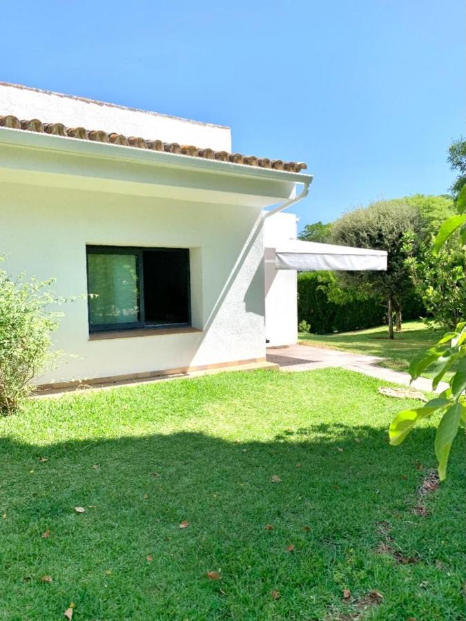 Chalet Con Vistas A Sevilla Gelves Екстериор снимка