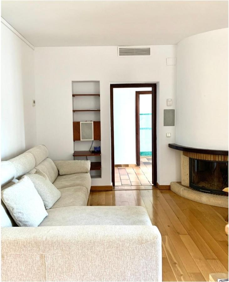 Chalet Con Vistas A Sevilla Gelves Екстериор снимка
